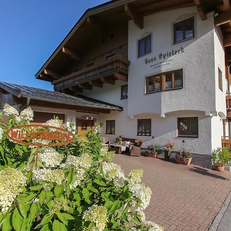 Haus Spieleck Panzió Saalbach-Hinterglemm Kültér fotó