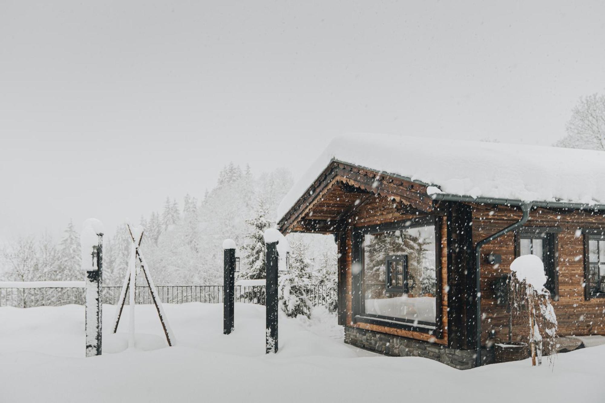 Haus Spieleck Panzió Saalbach-Hinterglemm Kültér fotó