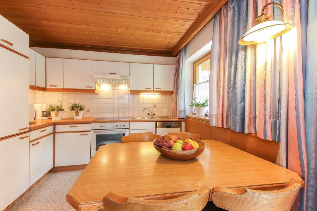 Haus Spieleck Panzió Saalbach-Hinterglemm Kültér fotó