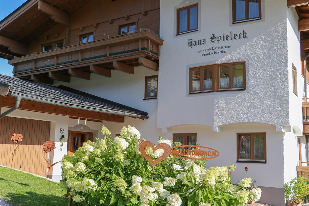 Haus Spieleck Panzió Saalbach-Hinterglemm Kültér fotó